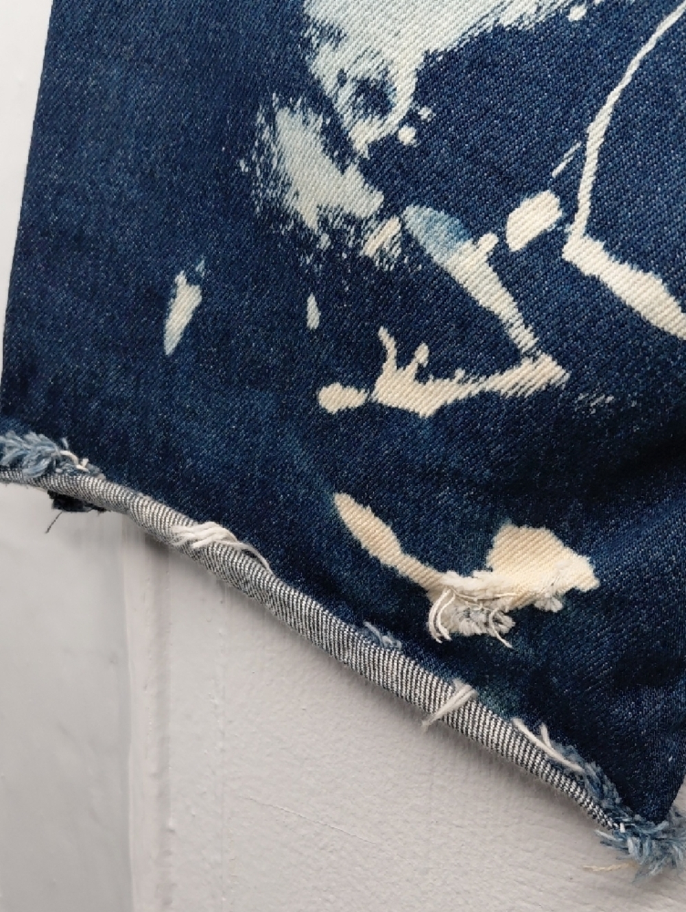 Men's Custom Levis Dark Blue Bleached Slim Jean Shorts - Picture 6 of 8